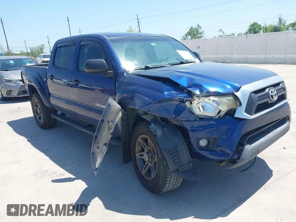 2014 Toyota Tacoma PreRunner with VIN 3TMJU4GN8EM157541, listed as a IAAI auction lot 41998374 with 113,830 mi miles. Bid and sale history available at carsss.com. Image 1.