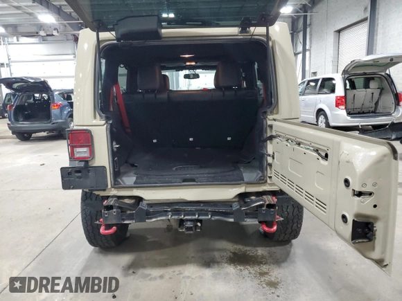 2018 Jeep Wrangler Unlimited Rubicon Recon z VIN 1C4HJWFG3JL830219, wystawiony jako Copart lot #47385325 z przebiegiem 121 679 mil mil oraz Szkoda całkowita • Salvage title. Historia ofert i sprzedaży dostępna na DreamBid. Obrazek 6.