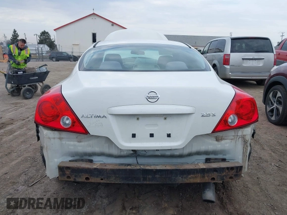 2012 Nissan Altima 2.5 S with VIN 1N4AL2EP1CC253544, listed as a IAAI auction lot 41717118 with 194,477 mi miles. Bid and sale history available at carsss.com. Image 6.