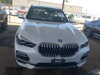 2019 BMW X5 xDrive40i с VIN 5UXCR6C50KLL02174, выставлен на аукционе IAAI как лот 42543971 с пробегом 126 989 миль миль и . История ставок и продаж доступна на DreamBid. Изображение 13.