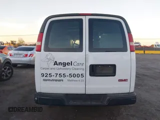2003 GMC Savana Cargo Van Y3H Paratransit with VIN 1GTHG39U531108313, listed as a IAAI auction lot 40742517 with 126,065 mi miles. Bid and sale history available at carsss.com. Image 17.
