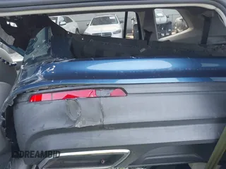 2019 Volkswagen Tiguan SE with VIN 3VV3B7AX2KM067907, listed as a IAAI auction lot 41841360 with 19,269 mi miles and . Bid and sale history available at DreamBid. Image 12.