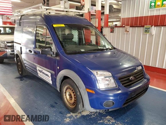 2011 Ford Transit Connect XLT z VIN NM0LS7BN2BT067125, wystawiony jako IAAI lot #42575798 z przebiegiem 61 701 mil mil oraz . Historia ofert i sprzedaży dostępna na DreamBid. Obrazek 20.