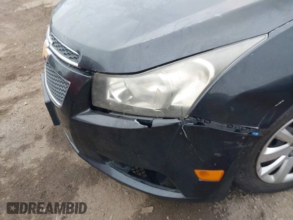 2011 Chevrolet Cruze LTZ with VIN 1G1PH5S92B7110986, listed as a IAAI auction lot 41735319 with Not Provided miles and . Bid and sale history available at DreamBid. Image 6.