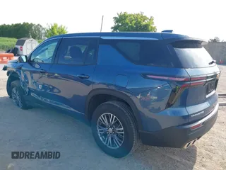 2024 Chevrolet Traverse FWD LS with VIN 1GNEREKS4RJ190066, listed as a IAAI auction lot 42354323 with 7,117 mi miles and . Bid and sale history available at DreamBid. Image 3.