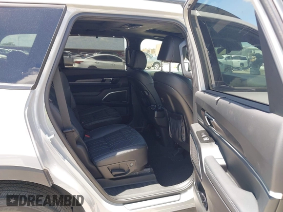 2024 Kia Telluride SX Prestige X-Pro with VIN 5XYP5DGC1RG467748, listed as a IAAI auction lot 42613478 with 21,129 mi miles and . Bid and sale history available at DreamBid. Image 8.
