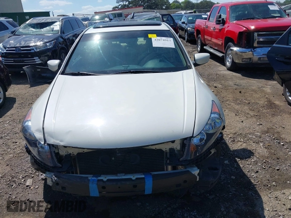 2011 Honda Accord EX-L z VIN 5KBCP3F87BB002020, wystawiony jako IAAI lot #42074913 z przebiegiem 301 379 mil mil oraz . Historia ofert i sprzedaży dostępna na DreamBid. Obrazek 13.