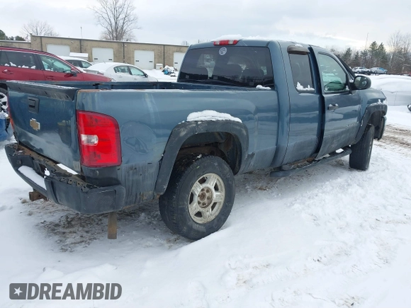 2010 Chevrolet Silverado 1500 LS with VIN 1GCSCREA9AZ277314, listed as a IAAI auction lot 41342738 with 237,262 mi miles. Bid and sale history available at carsss.com. Image 4.