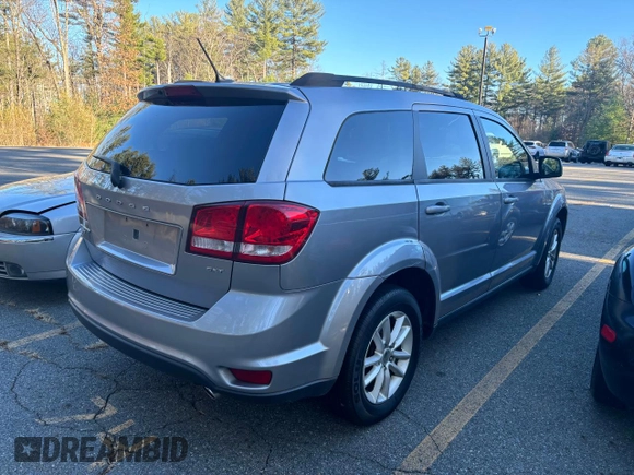 2017 Dodge Journey SXT z VIN 3C4PDDBG5HT578436, wystawiony jako Copart lot #82705154 z przebiegiem 70 111 mil mil oraz Czysty tytuł • Clean title. Historia ofert i sprzedaży dostępna na DreamBid. Obrazek 4.