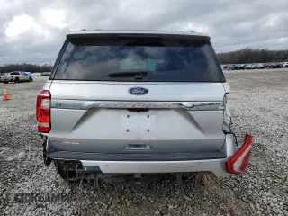 2018 Ford Expedition XLT with VIN 1FMJU1HT6JEA17396, listed as a Copart auction lot 86210324 with 70,990 mi miles and Salvage Title. Bid and sale history available at carsss.com. Image 6.