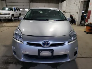 2011 Toyota Prius I with VIN JTDKN3DU7B0254932, listed as a Copart auction lot 55178405 with 293,122 mi miles and Clean Title. Bid and sale history available at DreamBid. Image 5.