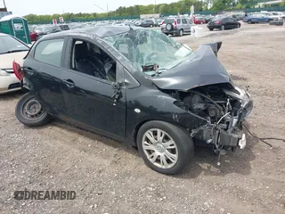 2011 Mazda 2 Touring z VIN JM1DE1HZ9B0101794, wystawiony jako IAAI lot #42318743 z przebiegiem 137 224 mil mil oraz . Historia ofert i sprzedaży dostępna na DreamBid. Obrazek 1.