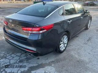 2018 Kia Optima LX with VIN 5XXGT4L32JG250388, listed as a Copart auction lot 54813925 with 236,450 mi miles and Clean Title. Bid and sale history available at carsss.com. Image 4.