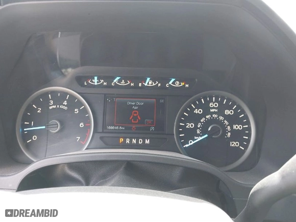 2018 Ford F-150 XL with VIN 1FTEW1EG1JFD55211, listed as a IAAI auction lot 41880876 with 168,646 mi miles. Bid and sale history available at carsss.com. Image 6.