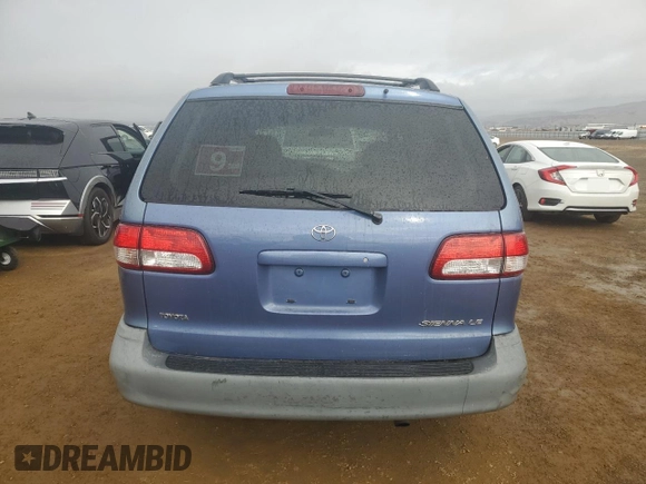 2002 Toyota Sienna LE with VIN 4T3ZF13C82U502111, listed as a Copart auction lot 80394434 with 134,058 mi miles and Clean Title. Bid and sale history available at carsss.com. Image 6.