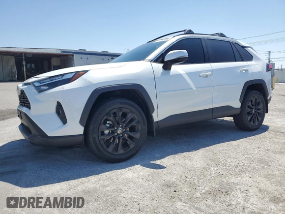 2025 Toyota RAV4 XLE Premium with VIN 2T3C1RFV4SW388253, listed as a Copart auction lot 57723695 with 1,137 mi miles and Salvage title. Bid and sale history available at DreamBid. Image 1.