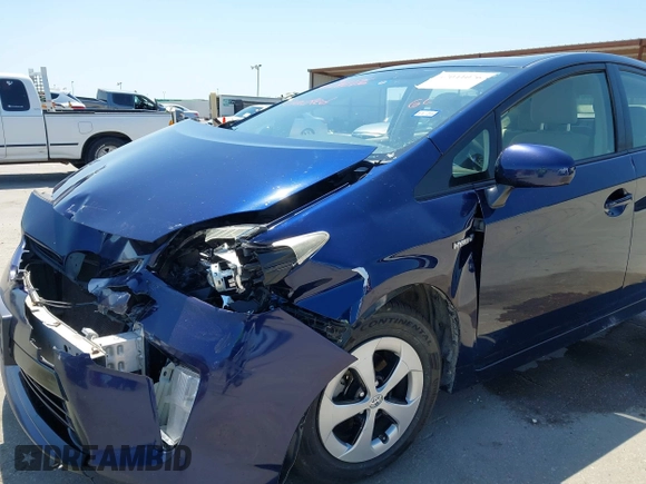 2012 Toyota Prius One with VIN JTDKN3DU2C1559380, listed as a IAAI auction lot 42041076 with 222,740 mi miles. Bid and sale history available at carsss.com. Image 19.
