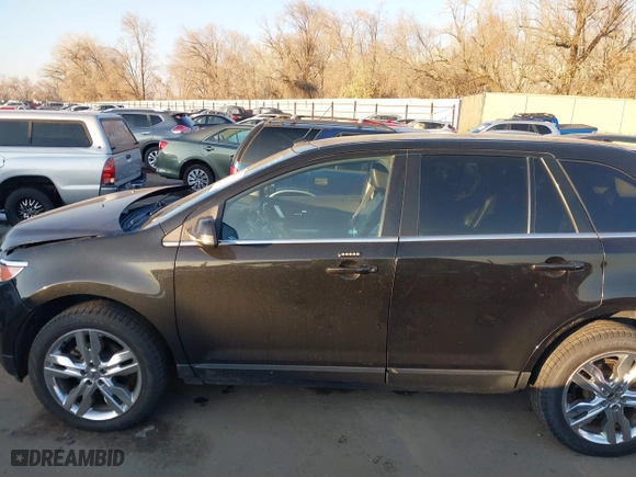 2014 Ford Edge Limited with VIN 2FMDK4KC3EBB80313, listed as a IAAI auction lot 41360105 with 112,829 mi miles. Bid and sale history available at carsss.com. Image 14.