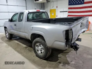 2018 Toyota Tacoma SR z VIN 5TFSX5EN7JX063465, wystawiony jako Copart lot #51912445 z przebiegiem 65 598 mil mil oraz Szkoda całkowita • Salvage title. Historia ofert i sprzedaży dostępna na DreamBid. Obrazek 2.