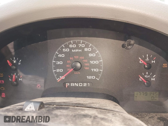 2007 Ford F-150 STX с VIN 1FTRX14W57NA71618, выставлен на аукционе IAAI как лот 42583600 с пробегом 177 914 миль миль и . История ставок и продаж доступна на DreamBid. Изображение 7.