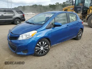 2012 Toyota Yaris L z VIN JTDKTUD32CD541964, wystawiony jako Copart lot #57101785 z przebiegiem 84 813 mil mil oraz Szkoda całkowita • Salvage title. Historia ofert i sprzedaży dostępna na DreamBid. Obrazek 1.