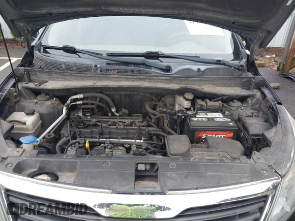 2011 Kia Sportage LX with VIN KNDPB3A26B7100916, listed as a IAAI auction lot 41939760 with 205,890 mi miles and . Bid and sale history available at carsss.com. Image 10.