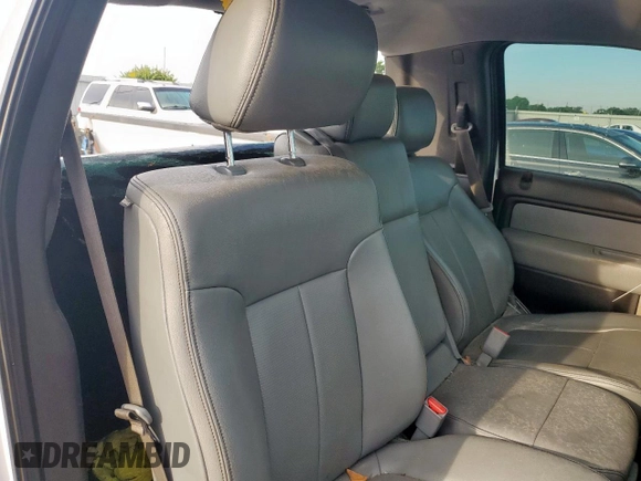 2014 Ford F-150 XL с VIN 1FTNF1CF3EKF28914, выставлен на аукционе Copart как лот 57642395 с пробегом 213 216 миль миль и Списание • Salvage title. История ставок и продаж доступна на DreamBid. Изображение 10.
