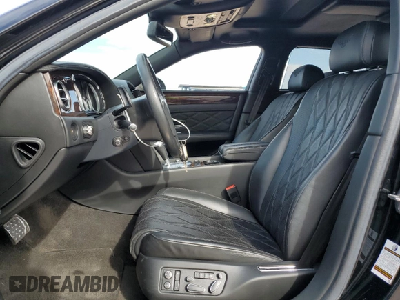 2014 Bentley Flying Spur z VIN SCBEC9ZA8EC090620, wystawiony jako Copart lot #50798315 z przebiegiem 44 531 mil mil oraz Tytuł czysty. Historia ofert i sprzedaży dostępna na DreamBid. Obrazek 7.
