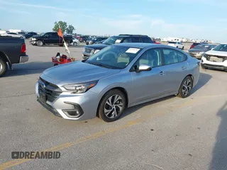 2025 Subaru Legacy Premium z VIN 4S3BWAD65S3018054, wystawiony jako IAAI lot #42728296 z przebiegiem 6 488 mil mil oraz . Historia ofert i sprzedaży dostępna na DreamBid. Obrazek 2.