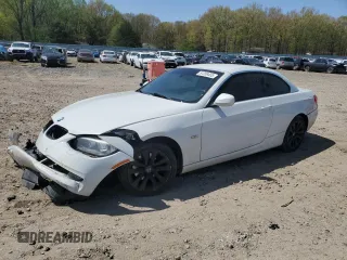 2011 BMW 3 Series 328i z VIN WBADW3C52BE439468, wystawiony jako Copart lot #51258455 z przebiegiem 125 901 mil mil oraz Szkoda całkowita • Salvage title. Historia ofert i sprzedaży dostępna na DreamBid. Obrazek 1.