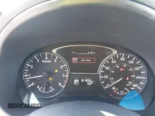 2015 Nissan Altima SV with VIN 1N4AL3AP2FC232525, listed as a IAAI auction lot 41658249 with 191,959 mi miles and . Bid and sale history available at DreamBid. Image 7.