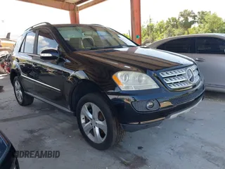 2008 Mercedes-Benz M 350 with VIN 4JGBB86E48A406417, listed as a IAAI auction lot 41936968 with 192,866 mi miles and . Bid and sale history available at DreamBid. Image 1.