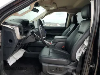 2023 Ford Expedition XLT with VIN 1FMJU1H86PEA14891, listed as a Copart auction lot 53363435 with 0 mi miles and Non Repairable. Bid and sale history available at carsss.com. Image 7.