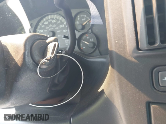 2006 Chevrolet Express Passenger with VIN 1GAHG35U461242216, listed as a IAAI auction lot 41797506 with 195,616 mi miles and . Bid and sale history available at DreamBid. Image 11.