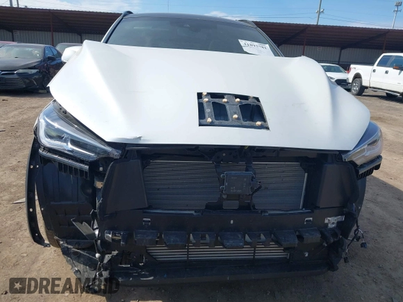 2024 Infiniti QX50 Sport with VIN 3PCAJ5FB2RF112904, listed as a IAAI auction lot 41893781 with 6,277 mi miles and . Bid and sale history available at DreamBid. Image 6.