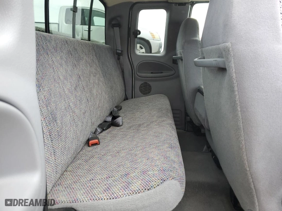 2000 Dodge Ram 1500 with VIN 3B7HC13Y6YG117073, listed as a Copart auction lot 71452974 with 136,749 mi miles and Salvage Title. Bid and sale history available at carsss.com. Image 10.