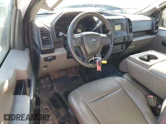 2018 Ford F-150 XL with VIN 1FTMF1C5XJKE11733, listed as a Copart auction lot 86049854 with 229,238 mi miles and Clean title. Bid and sale history available at DreamBid. Image 8.