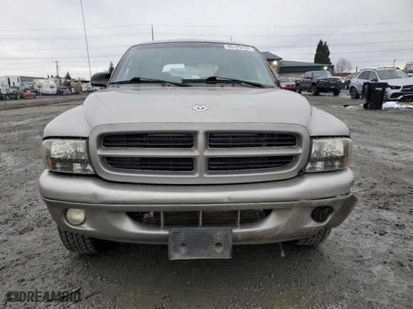 2000 Dodge Durango with VIN 1B4HS28N9YF186703, listed as a Copart auction lot 85129124 with 228,402 mi miles and Salvage Title. Bid and sale history available at carsss.com. Image 5.