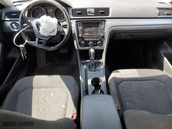 2018 Volkswagen Passat 2.0T S with VIN 1VWAA7A32JC031105, listed as a Copart auction lot 40646454 with 175,621 mi miles and Salvage Title. Bid and sale history available at carsss.com. Image 8.