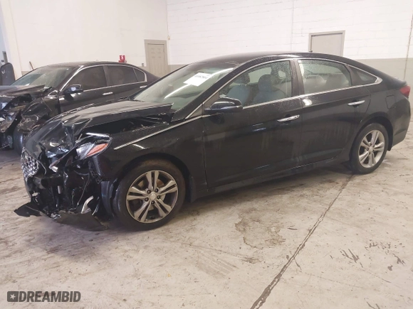 2019 Hyundai Sonata Sport with VIN 5NPE34AF4KH789783, listed as a IAAI auction lot 41082804 with 92,877 mi miles. Bid and sale history available at carsss.com. Image 19.