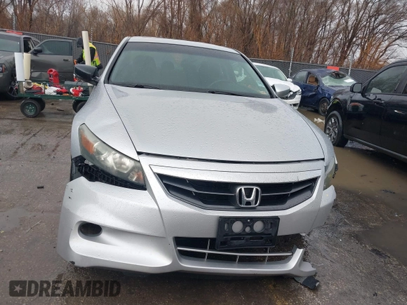 2011 Honda Accord EX with VIN 1HGCS1B76BA002132, listed as a IAAI auction lot 41704953 with 142,066 mi miles and . Bid and sale history available at DreamBid. Image 12.