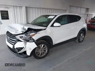 2018 Hyundai Tucson SE z VIN KM8J2CA44JU657178, wystawiony jako IAAI lot #42157871 z przebiegiem 130 715 mil mil oraz . Historia ofert i sprzedaży dostępna na DreamBid. Obrazek 17.