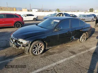 2016 BMW 3 Series 320i with VIN WBA8A9C55GK618356, listed as a Copart auction lot 44020085 with 0 mi miles and Clean Title. Bid and sale history available at carsss.com. Image 1.