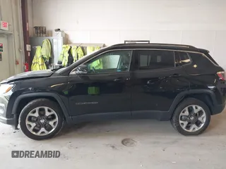 2019 Jeep Compass Limited with VIN 3C4NJDCB3KT646226, listed as a IAAI auction lot 42406026 with 34,494 mi miles and . Bid and sale history available at DreamBid. Image 14.