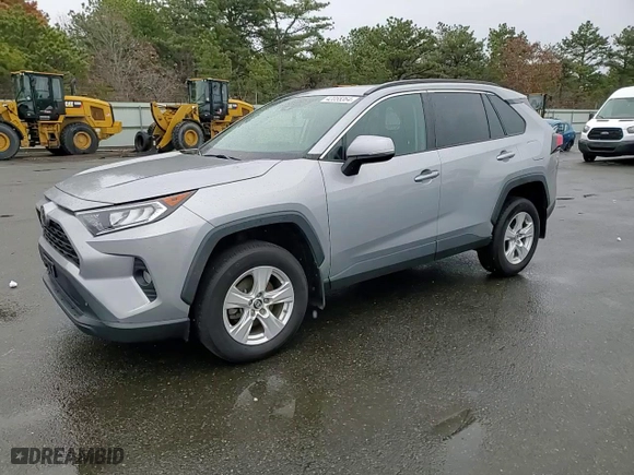2019 Toyota RAV4 XLE with VIN 2T3P1RFV2KW059861, listed as a Copart auction lot 63947094 with 25,033 mi miles and Salvage Title. Bid and sale history available at carsss.com. Image 11.