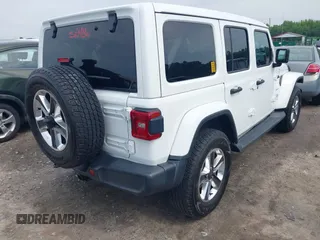 2020 Jeep Wrangler Unlimited Sahara с VIN 1C4HJXEN3LW243588, выставлен на аукционе IAAI как лот 42289351 с пробегом 67 825 миль миль и . История ставок и продаж доступна на DreamBid. Изображение 4.