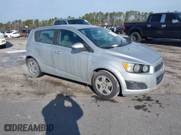 2015 Chevrolet Sonic LS with VIN 1G1JA6SH9F4128237, listed as a IAAI auction lot 41383896 with 215,524 mi miles and . Bid and sale history available at DreamBid. Image 1.
