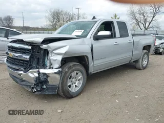2018 Chevrolet Silverado 1500 LT with VIN 1GCVKREH9JZ119861, listed as a IAAI auction lot 42016088 with 91,176 mi miles and . Bid and sale history available at DreamBid. Image 2.