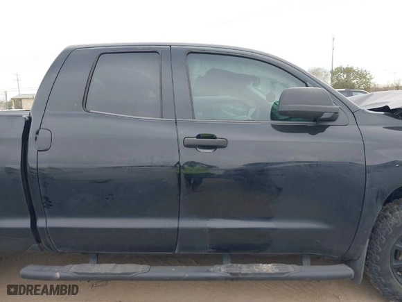 2020 Toyota Tundra 2WD Truck with VIN 5TFRY5F16LX266793, listed as a IAAI auction lot 41321991 with NaN miles. Bid and sale history available at carsss.com. Image 13.