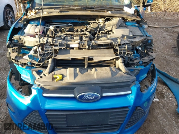 2013 Ford Focus SE with VIN 1FADP3F27DL351375, listed as a IAAI auction lot 41247689 with 141,702 mi miles and . Bid and sale history available at DreamBid. Image 6.